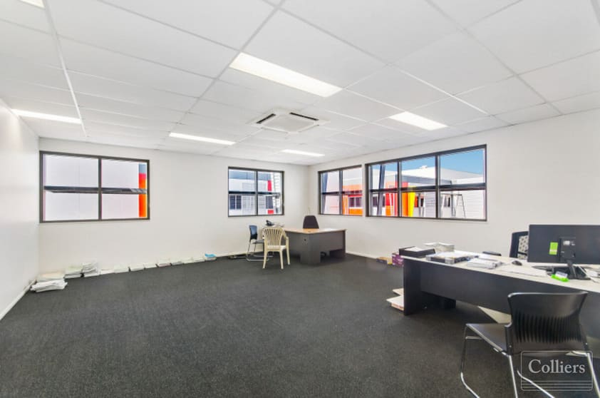 Click to view all images 6/547 Woolcock Street Mount Louisa QLD 4814 - Image 4