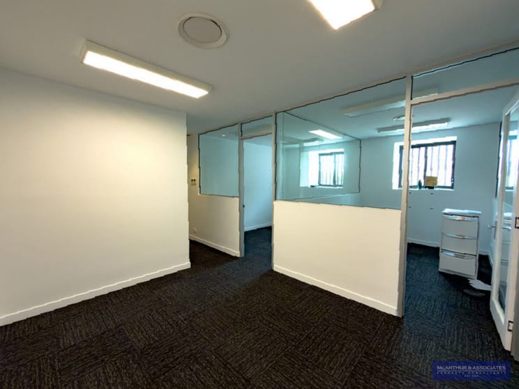 Click to view all images Office 2/1/48-50 Duporth Avenue Maroochydore QLD 4558 - Image 3