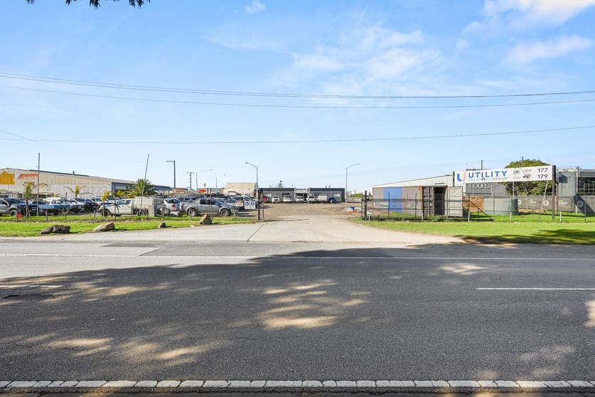 Click to view all images 177-179 Frankston-Dandenong Road Dandenong South VIC 3175 - Image 3