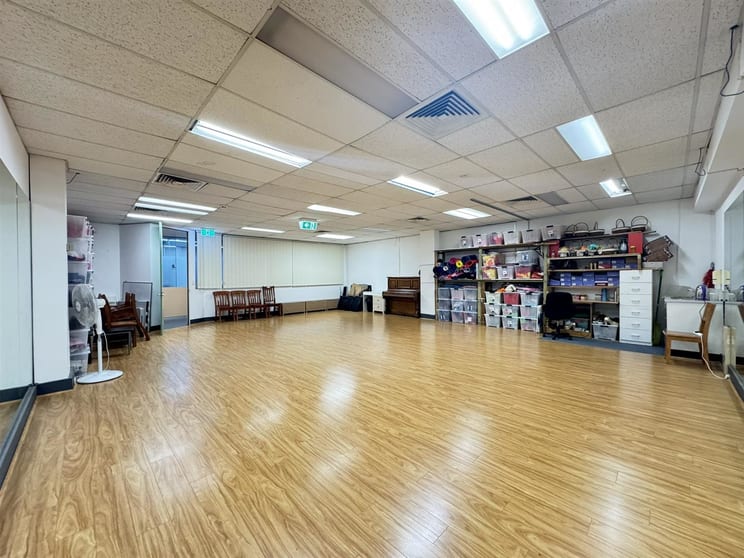Click to view all images Suite 12/5 Railway Parade Hurstville NSW 2220 - Image 3