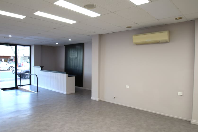 137 Summer Street Orange NSW 2800 - Image 2