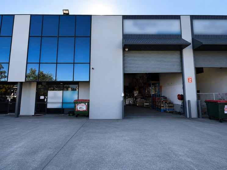 Click to view all images Unit 4a/1-3 Whyalla Place Prestons NSW 2170 - Image 1