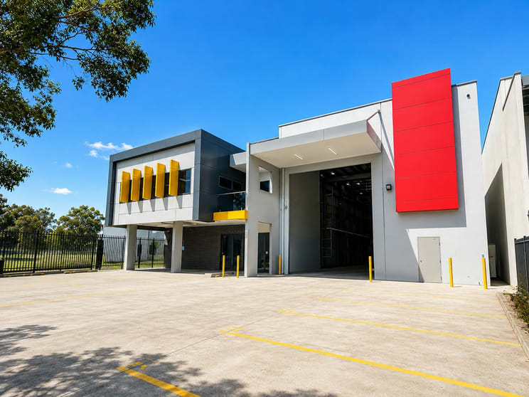 Click to view all images 28 Mount Erin Road Campbelltown NSW 2560 - Image 1