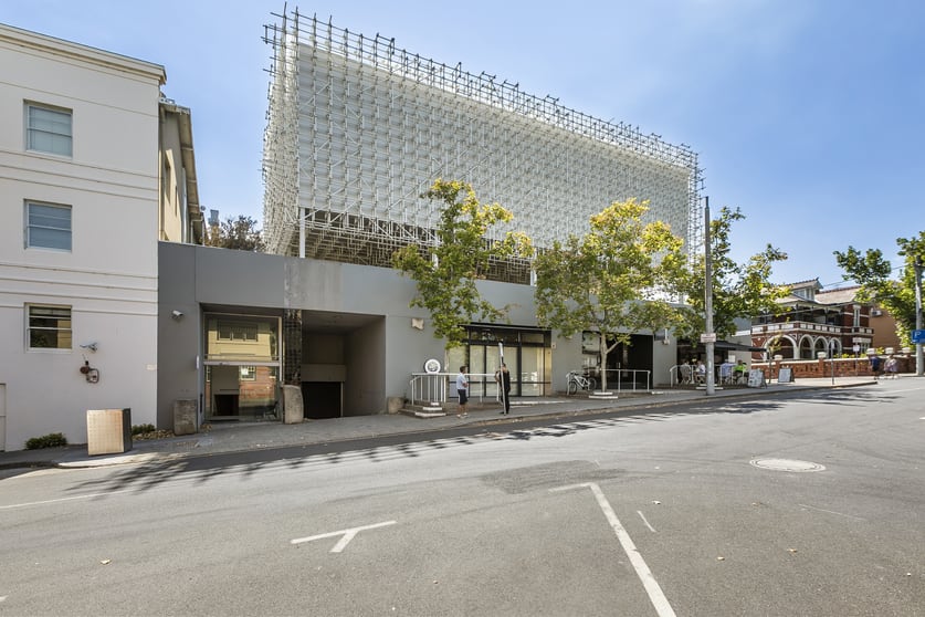 Click to view all images 2C & 4 Acland Street St Kilda VIC 3182 - Image 1