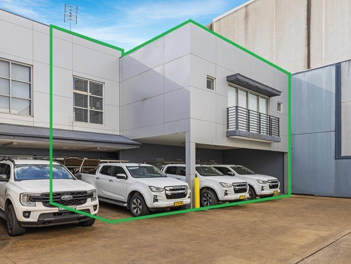 Click to view all images Unit 4/27 Annie Street Wickham NSW 2293 - Image 1