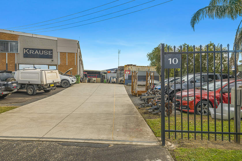 Click to view all images 3/10 Bluegum Close Tuggerah NSW 2259 - Image 1