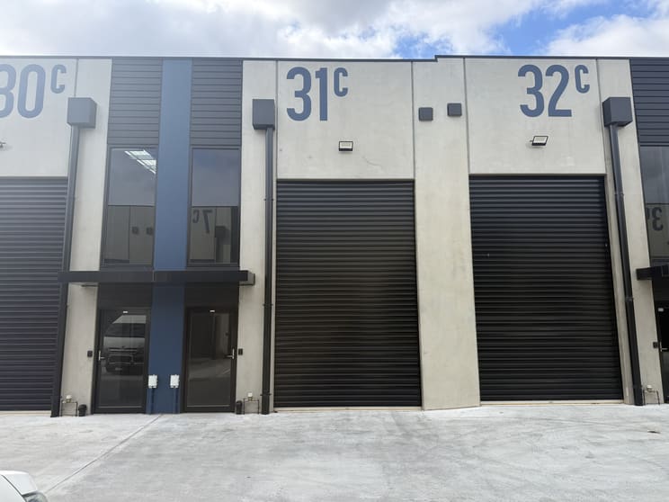 Click to view all images 31c/3a Newlands Road Reservoir VIC 3073 - Image 1