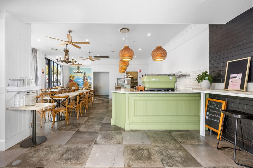 17/2-20 Shore Street West Ormiston QLD 4160 - Image 2