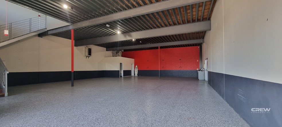Click to view all images 1b/960 Lytton Road Murarrie QLD 4172 - Image 2