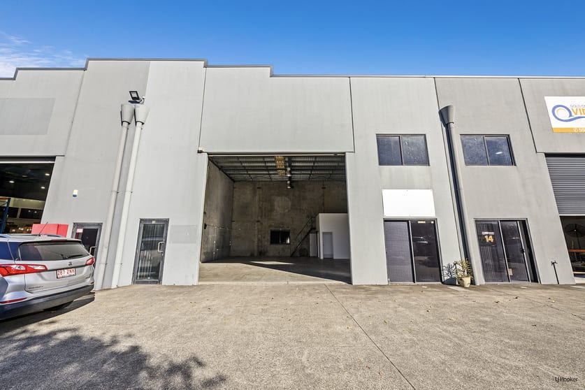 13/76-80 Hutchinson Street Burleigh Heads QLD 4220 - Image 2