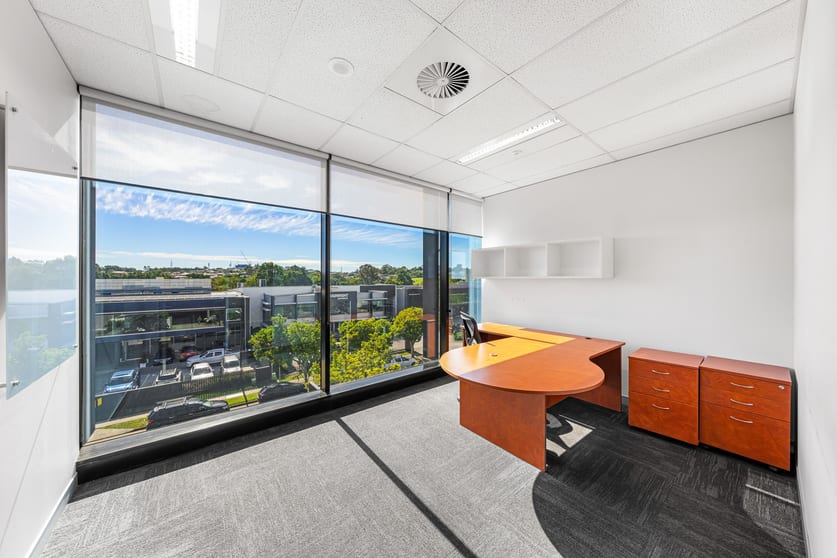 Click to view all images 38 Southgate Avenue Cannon Hill QLD 4170 - Image 3