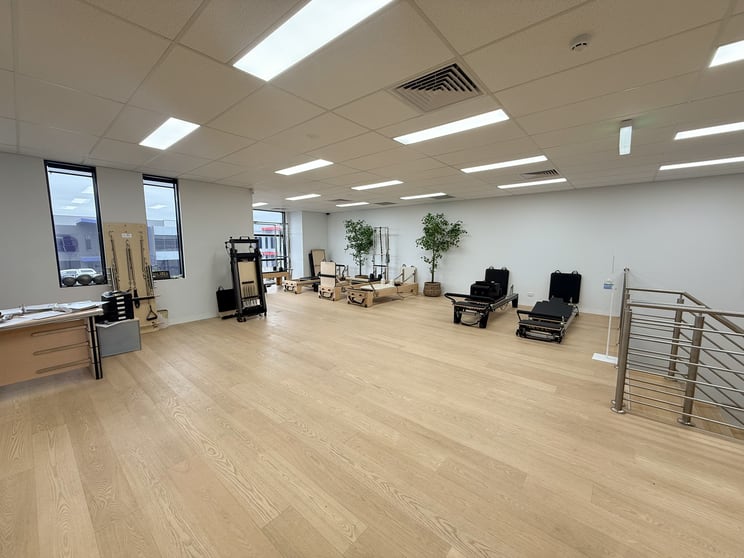 Click to view all images 10 Bass Court Keysborough VIC 3173 - Image 5