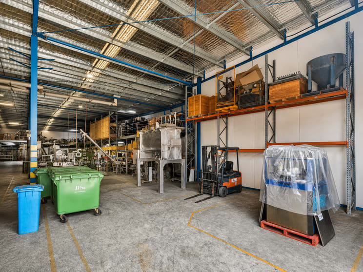 Click to view all images 7/27 Mars Road Lane Cove NSW 2066 - Image 3