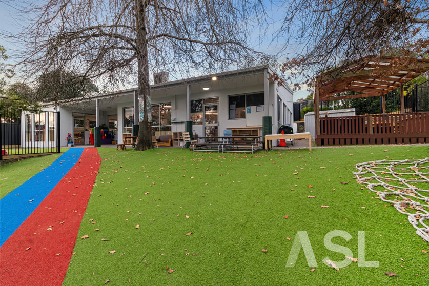 Click to view all images 247-249 High Street Templestowe Lower VIC 3107 - Image 2