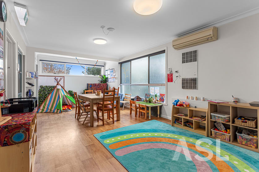 Click to view all images 247-249 High Street Templestowe Lower VIC 3107 - Image 3