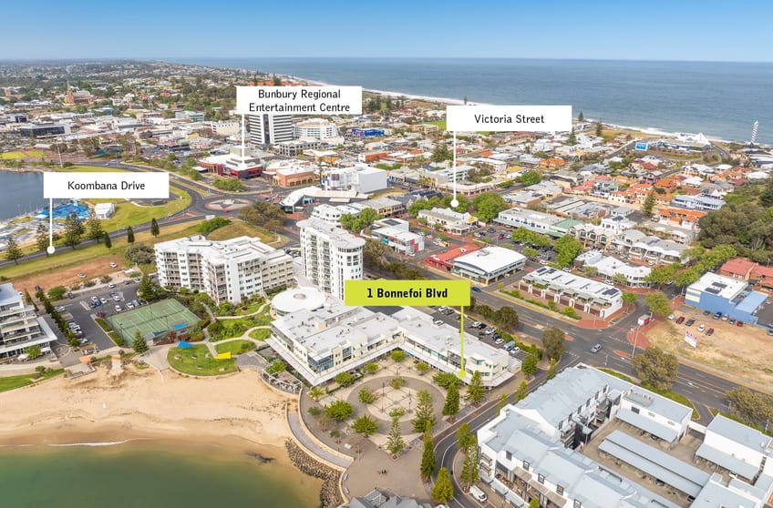 Click to view all images 1 Bonnefoi Boulevard Bunbury WA 6230 - Image 1