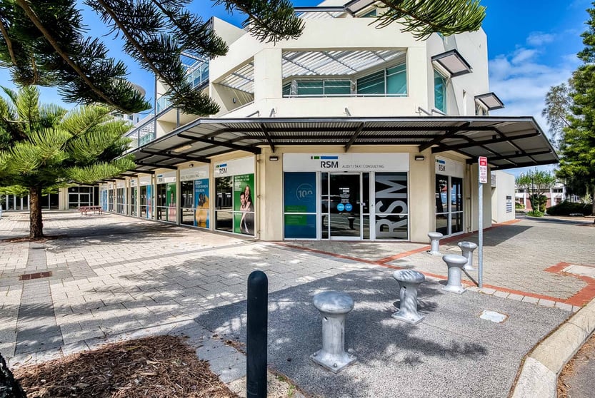 Click to view all images 1 Bonnefoi Boulevard Bunbury WA 6230 - Image 3
