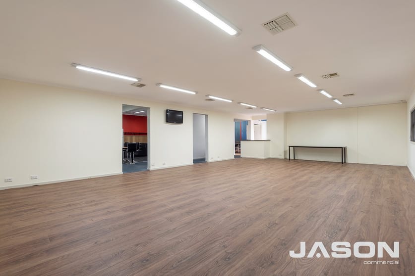 Click to view all images Unit 4/1 Trade Park Drive Tullamarine VIC 3043 - Image 3
