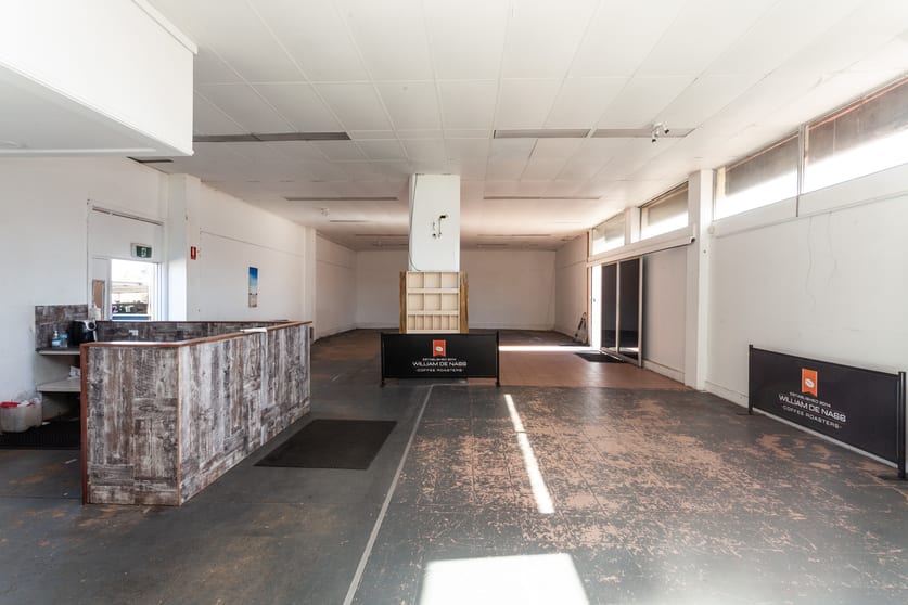 Click to view all images 29 Shellharbour Road Warilla NSW 2528 - Image 3