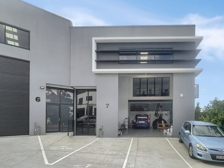 Click to view all images 7/43 Township Drive Burleigh Heads QLD 4220 - Image 1