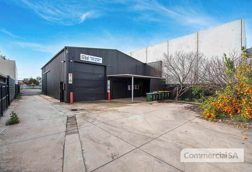 Click to view all images 35 Francis Road Wingfield SA 5013 - Image 3