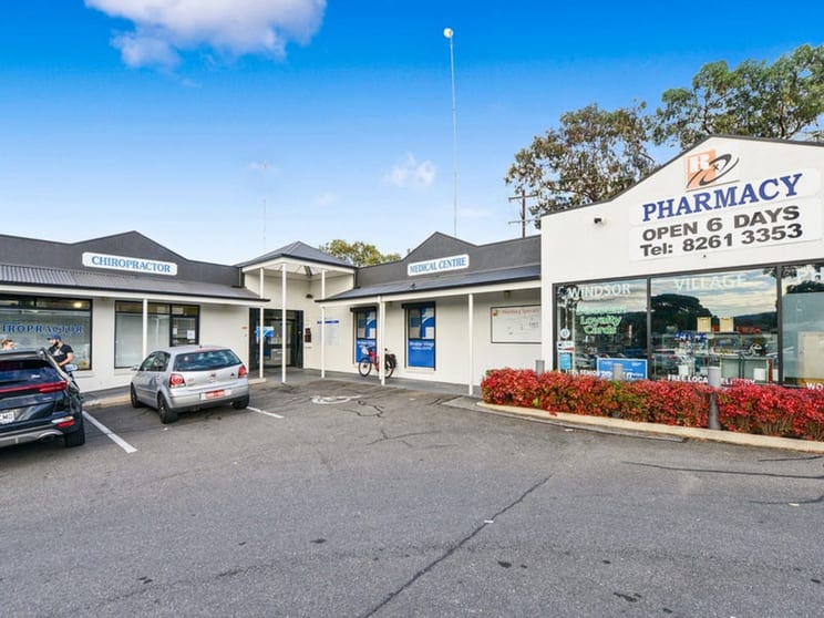 Click to view all images 1 Longview Road Windsor Gardens SA 5087 - Image 1