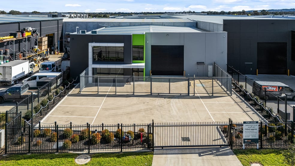 Click to view all images 10 Evolution Drive Pakenham VIC 3810 - Image 1
