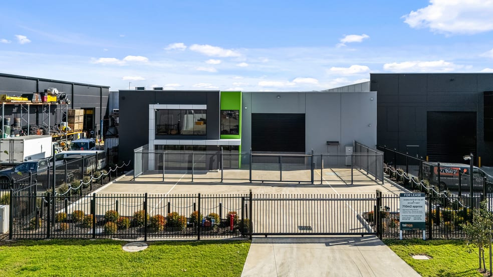Click to view all images 10 Evolution Drive Pakenham VIC 3810 - Image 2