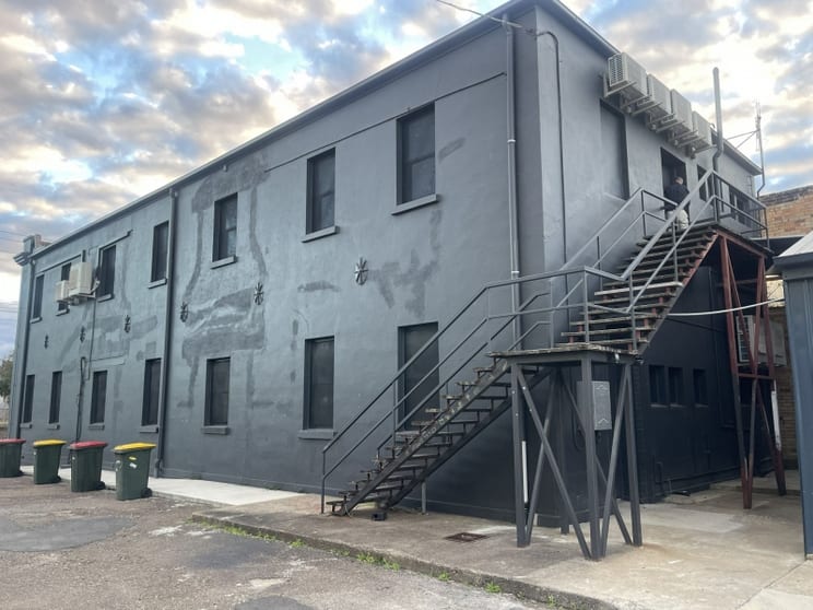 1/255 Kent Street Maryborough QLD 4650 - Image 2