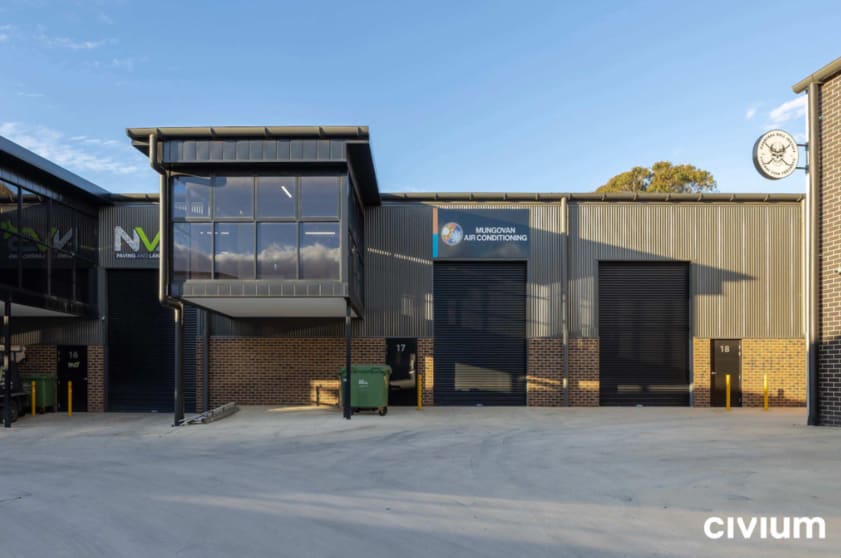 Click to view all images Unit 17/25 Val Reid Crescent Hume ACT 2620 - Image 1