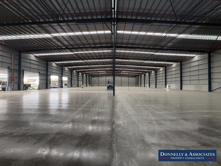 Click to view all images 2/15 Seeana Place Heathwood QLD 4110 - Image 3