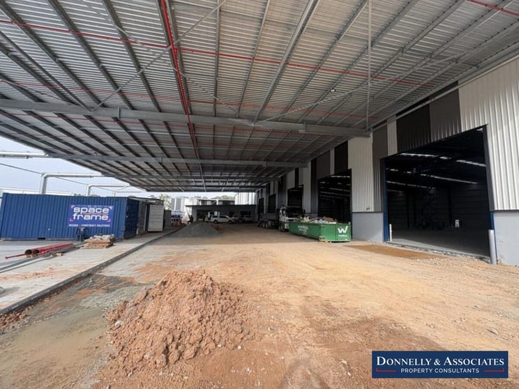 Click to view all images 2/15 Seeana Place Heathwood QLD 4110 - Image 1