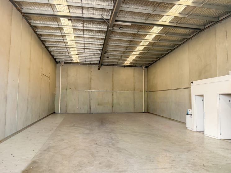 Click to view all images 22/1-11 Bryants Road Dandenong VIC 3175 - Image 3