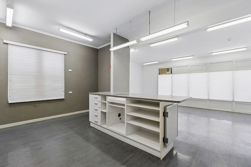 Click to view all images 77 Manton Street Hindmarsh SA 5007 - Image 3