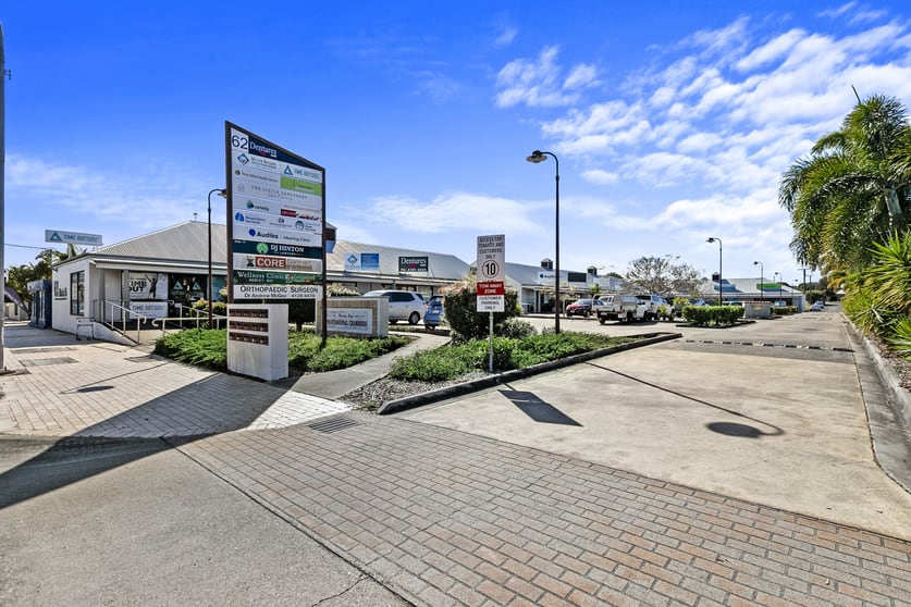 Click to view all images 10/62 Main Street Pialba QLD 4655 - Image 2