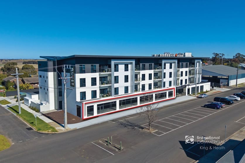 Click to view all images 11 Dalmahoy Street Bairnsdale VIC 3875 - Image 1