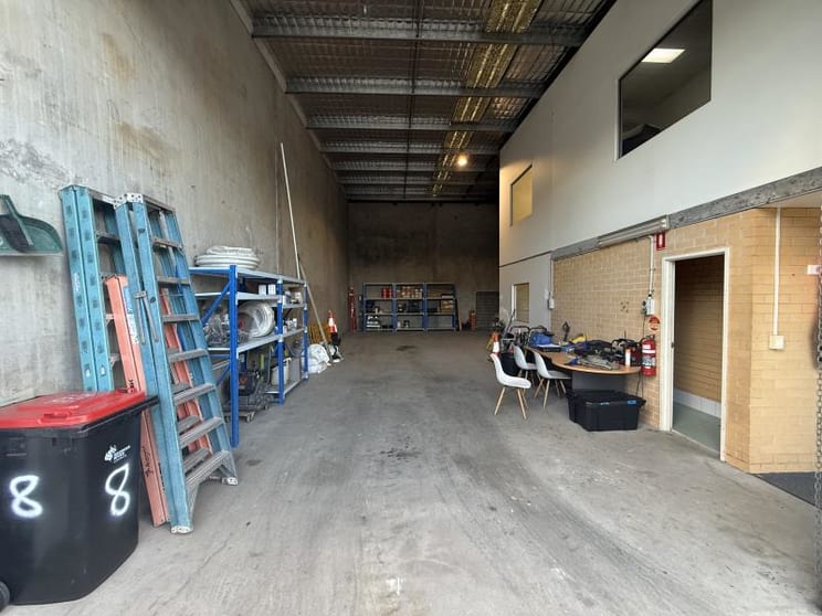 Unit 8/47-51 Lorraine Street Peakhurst NSW 2210 - Image 2