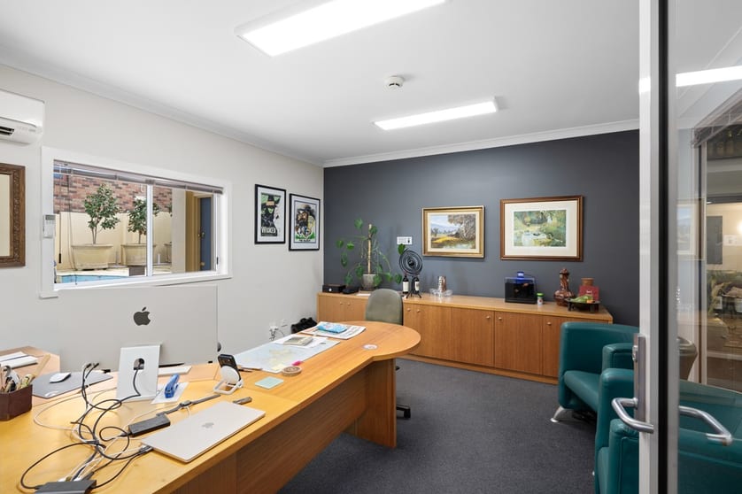 397 Paul Avenue Lavington NSW 2641 - Image 2