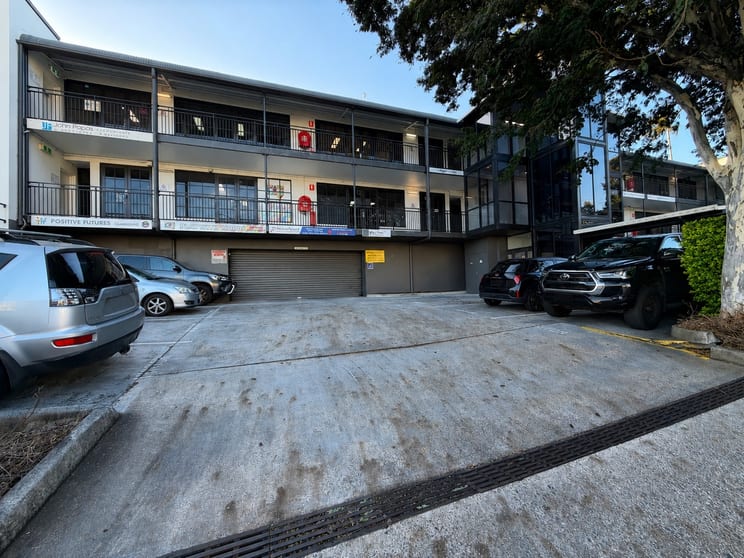 Click to view all images 7/6 Vanessa Boulevard Springwood QLD 4127 - Image 1