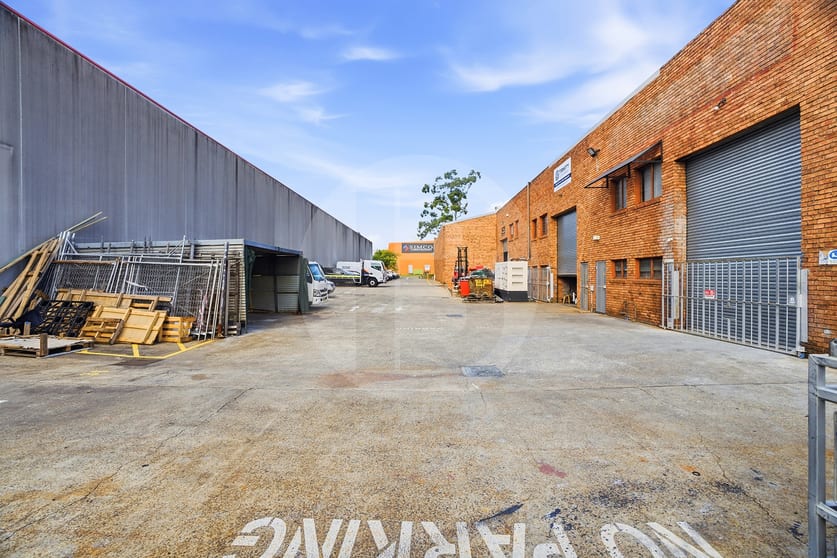 Click to view all images 5/6 FORGE STREET Blacktown NSW 2148 - Image 3