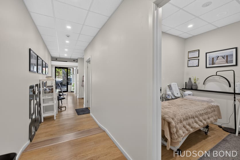 Click to view all images Level GF/207 Elgar Road Surrey Hills VIC 3127 - Image 3