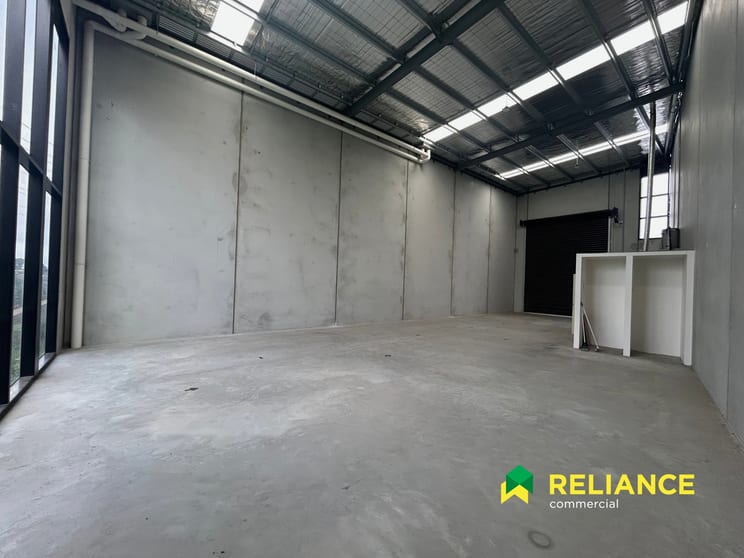 Click to view all images 20 Jimmy Place Laverton North VIC 3026 - Image 2