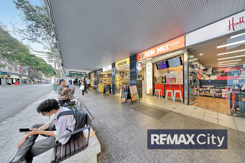 Click to view all images 144 Adelaide Street Brisbane City QLD 4000 - Image 3