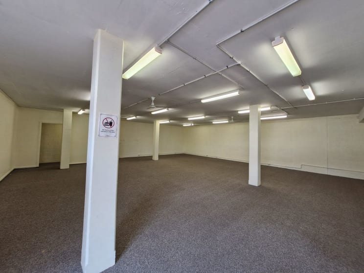 Click to view all images 5/81 Dempster Street Esperance WA 6450 - Image 2