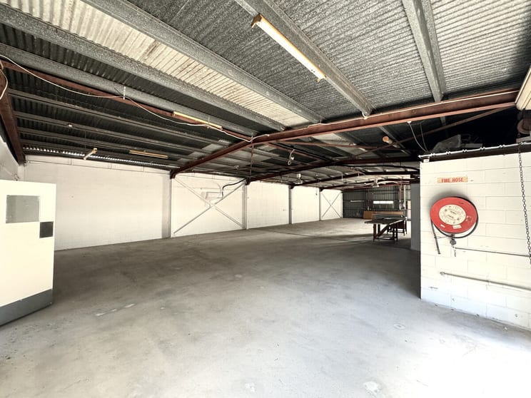 Click to view all images 15 Hamill Street Garbutt QLD 4814 - Image 2
