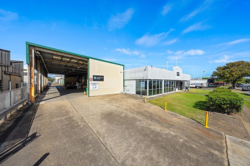 Click to view all images 155 Fison Ave West Eagle Farm QLD 4009 - Image 2