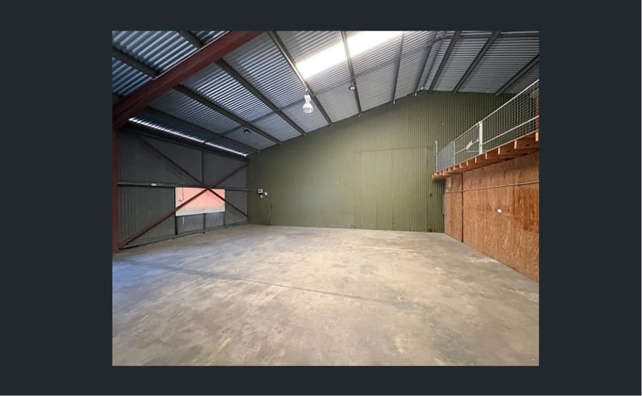Click to view all images 3a/26 Lawson Crescent Coffs Harbour NSW 2450 - Image 3