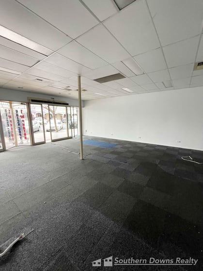 Click to view all images 91 Palmerin Street Warwick QLD 4370 - Image 2