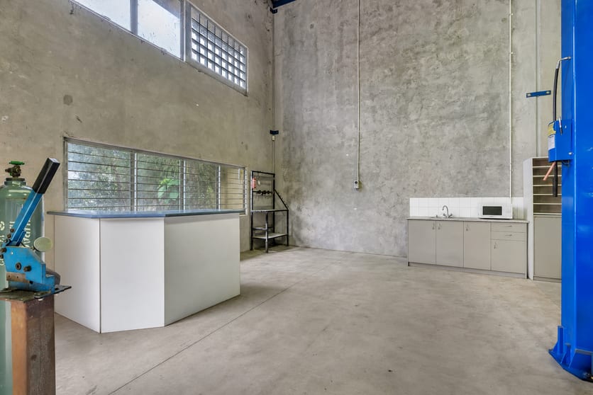 Click to view all images 2/4 Progress Road Maroochydore QLD 4558 - Image 4