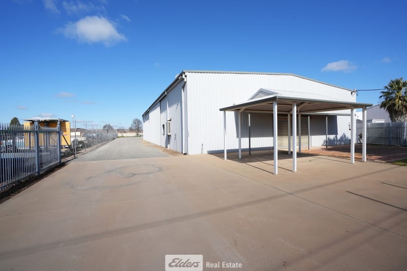 132 Wakaden Street Griffith NSW 2680 - Image 2